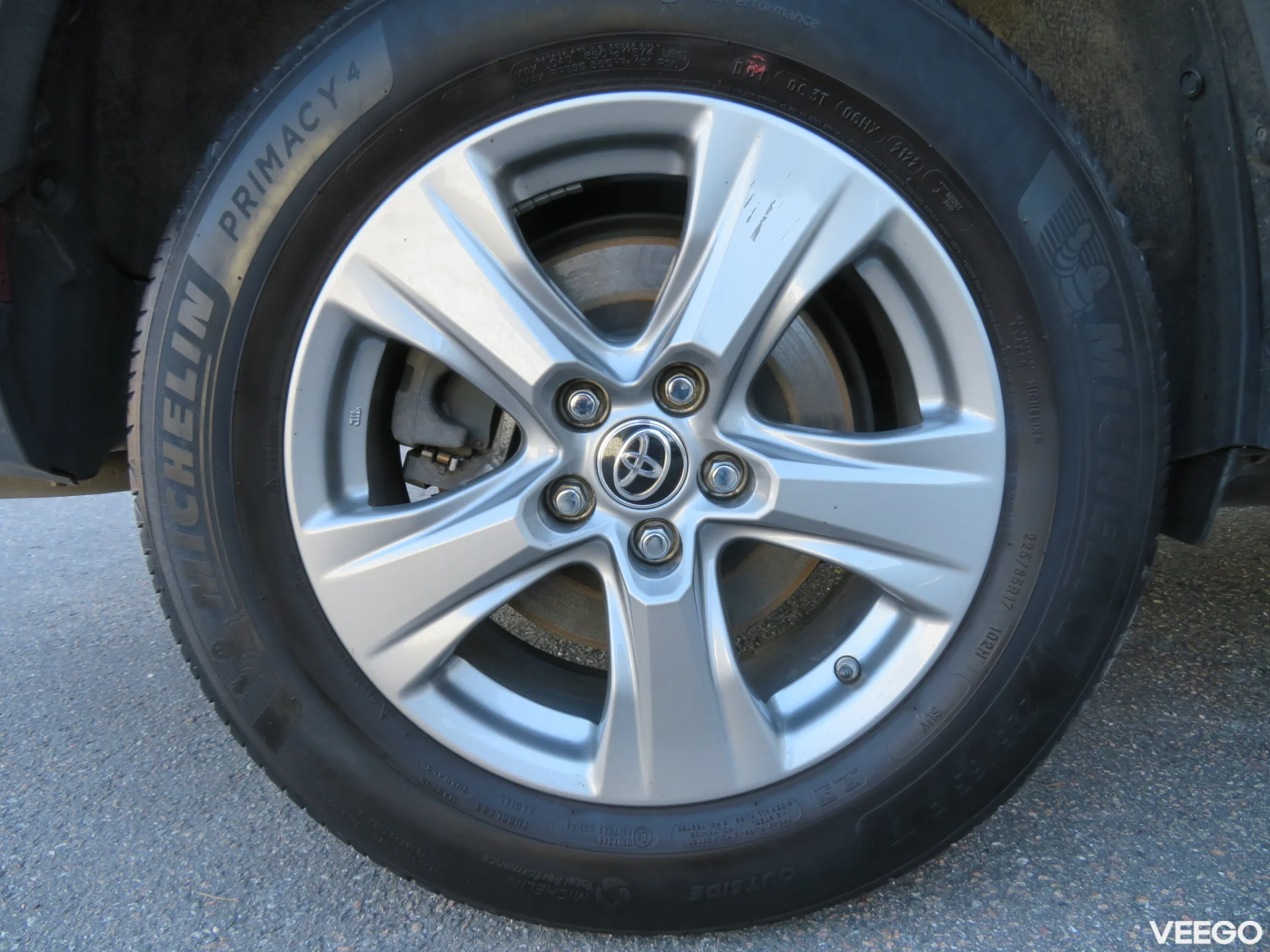 Toyota RAV4 2.0 129kW