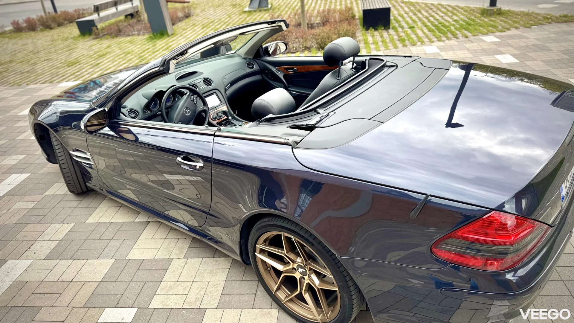 Mercedes-Benz SL550 5.5 285kW
