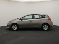 Toyota Auris 1.8 100kW thumbnail