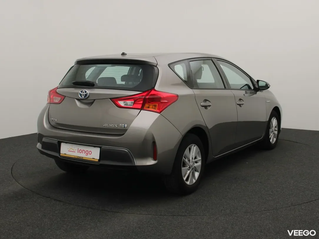 Toyota Auris 1.8 100kW
