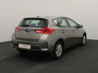 Toyota Auris 1.8 100kW thumbnail