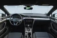 Volkswagen Passat 160kW thumbnail