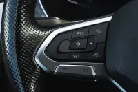 Volkswagen Passat 160kW thumbnail