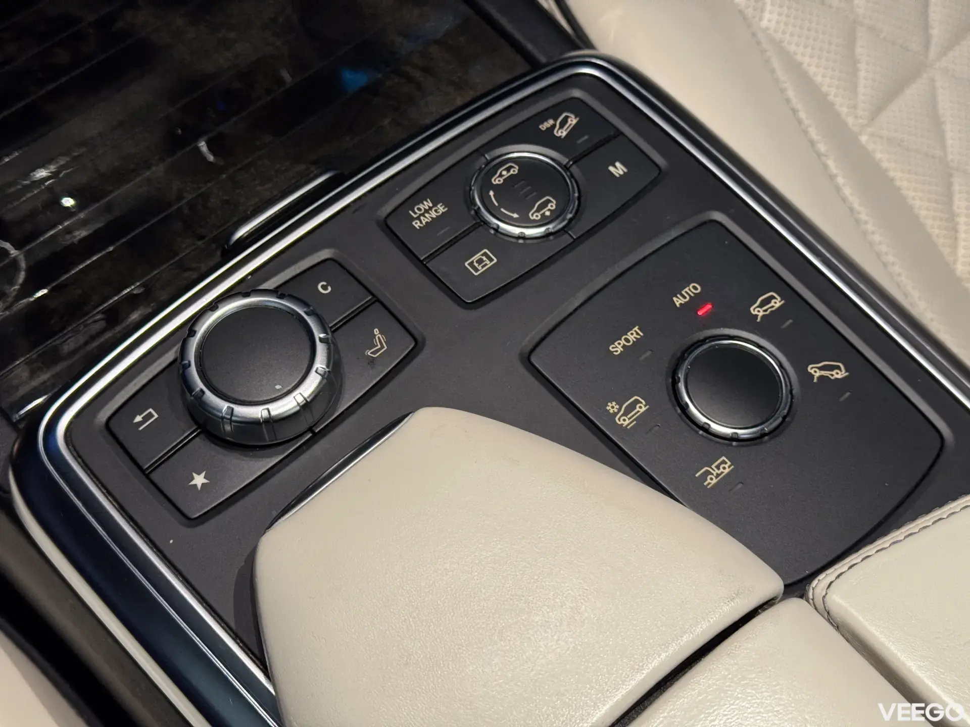 Mercedes-Benz GL550 AMG 4Matic Designo 4.7 320kW