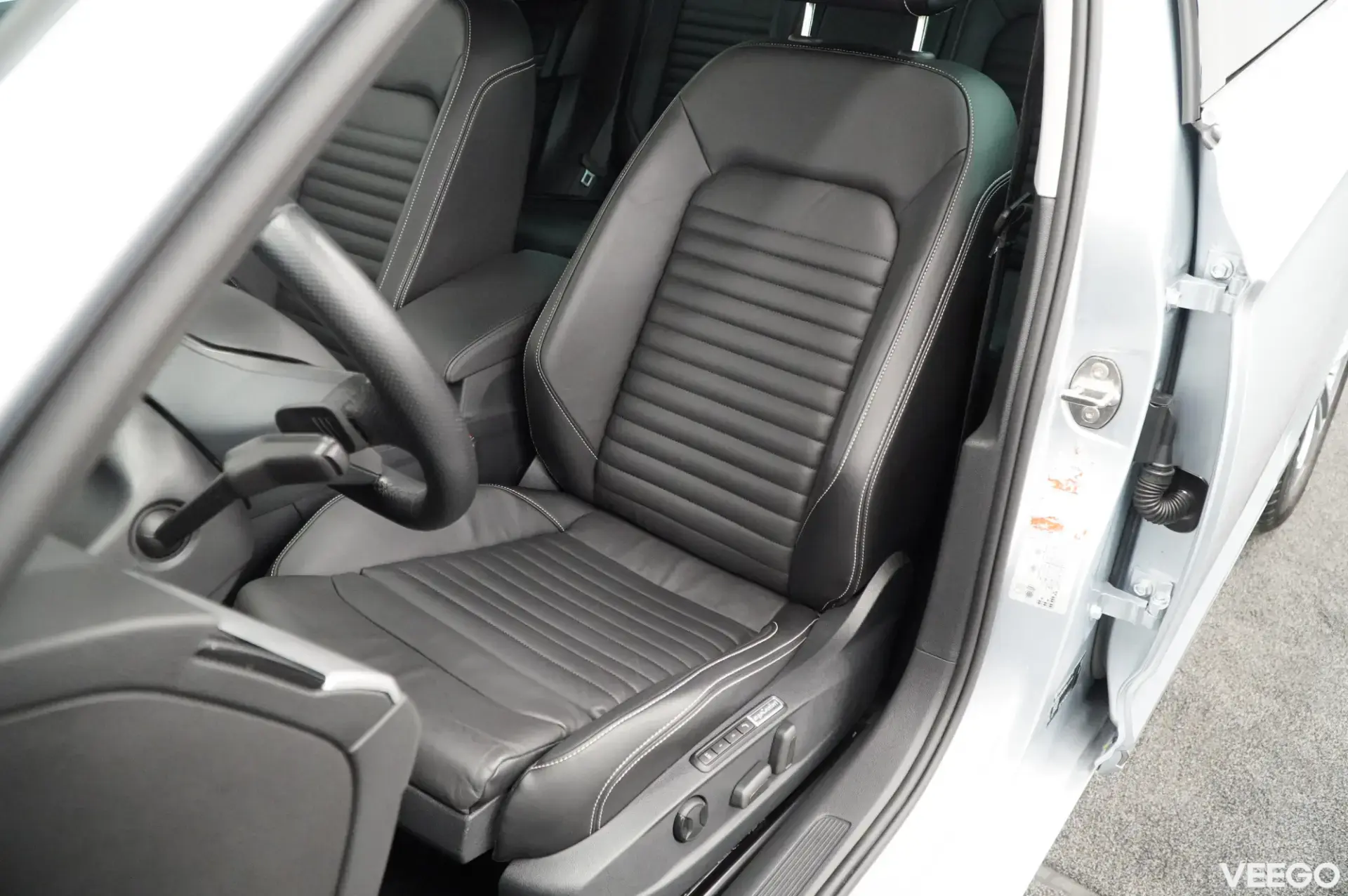 Volkswagen Passat 115kW