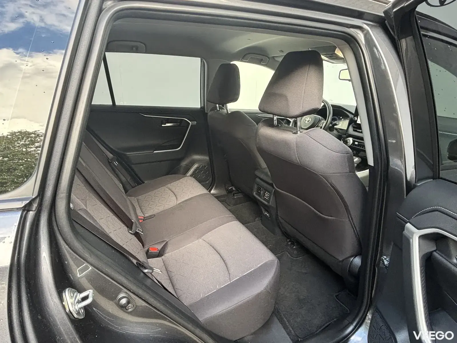 Toyota RAV4 2 129kW