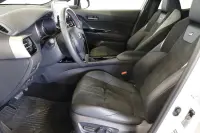 Toyota C-HR 2 112kW thumbnail