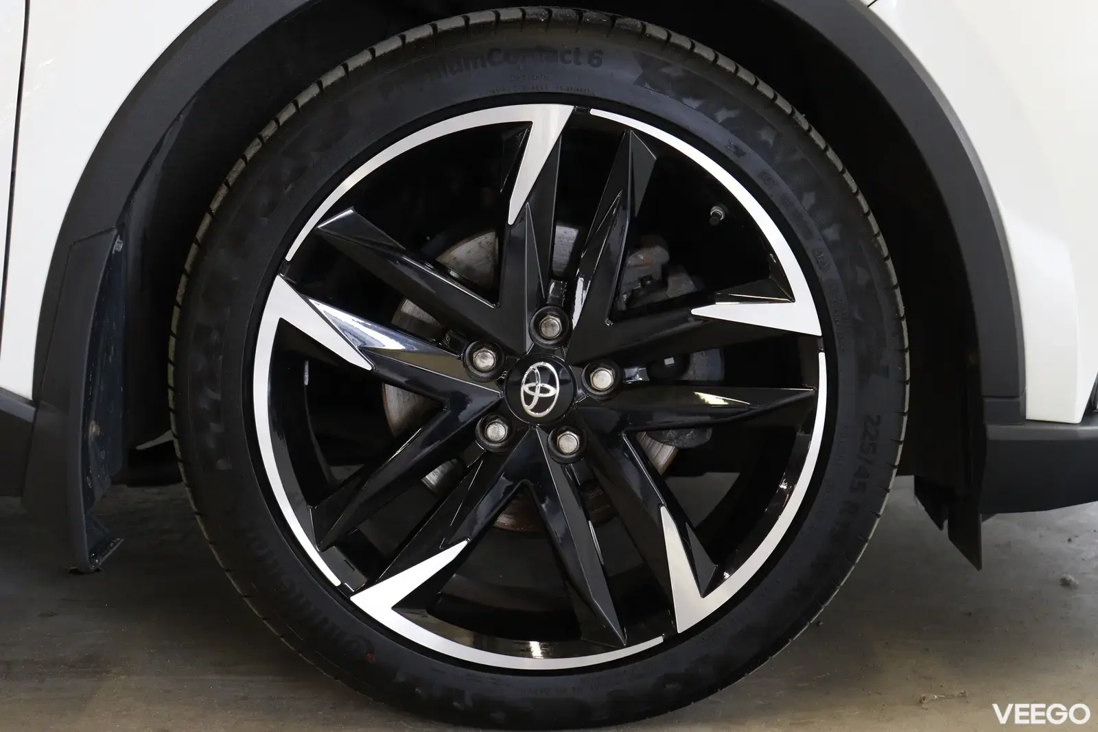 Toyota C-HR 2 112kW