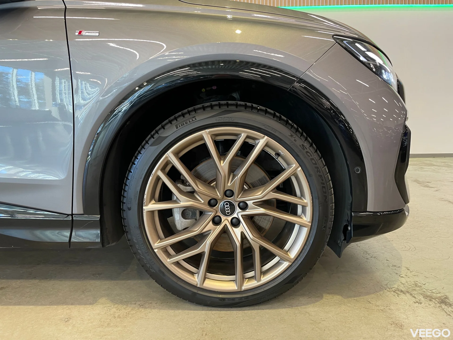 Audi Q4 e-tron 50 Quattro 77kW