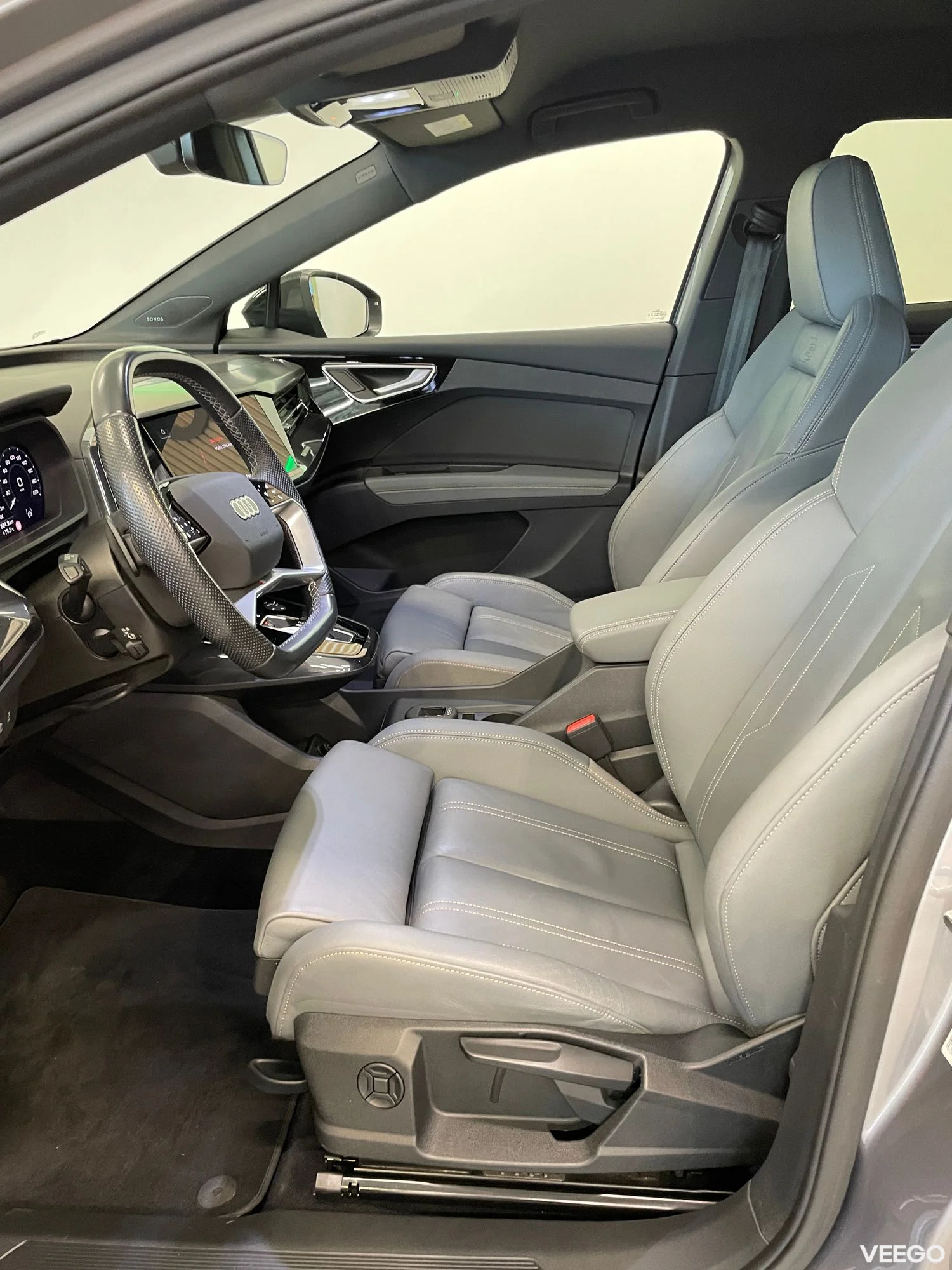 Audi Q4 e-tron 50 Quattro 77kW