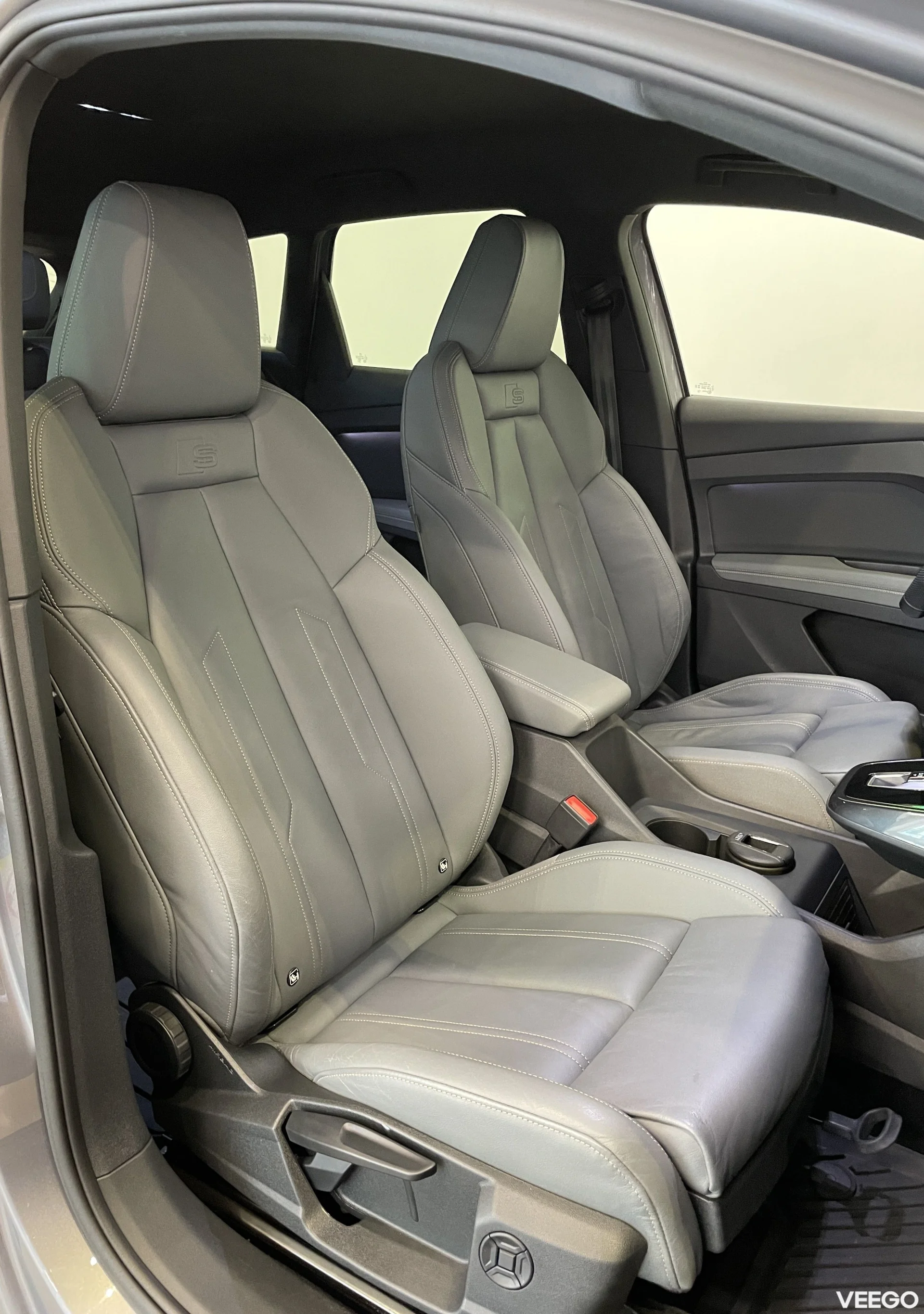 Audi Q4 e-tron 50 Quattro 77kW
