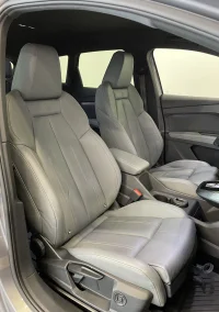 Audi Q4 e-tron 50 Quattro 77kW thumbnail