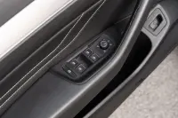 Volkswagen Passat 147kW thumbnail