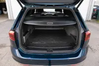 Volkswagen Passat 147kW thumbnail