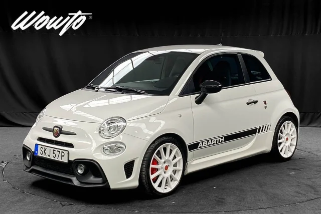 Image of Abarth 595 Esseesse 180HK /Akrapovic /Skalstolar/ Kolfiber 132kW