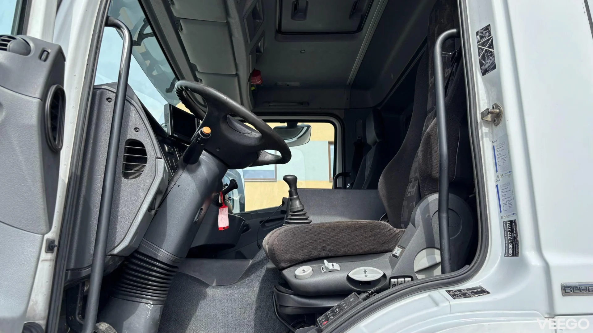 Mercedes-Benz Axor 4x2 MANUAL + FASSI F155A.25 + EURO4 240kW