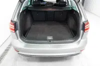 Volkswagen Golf 110kW thumbnail