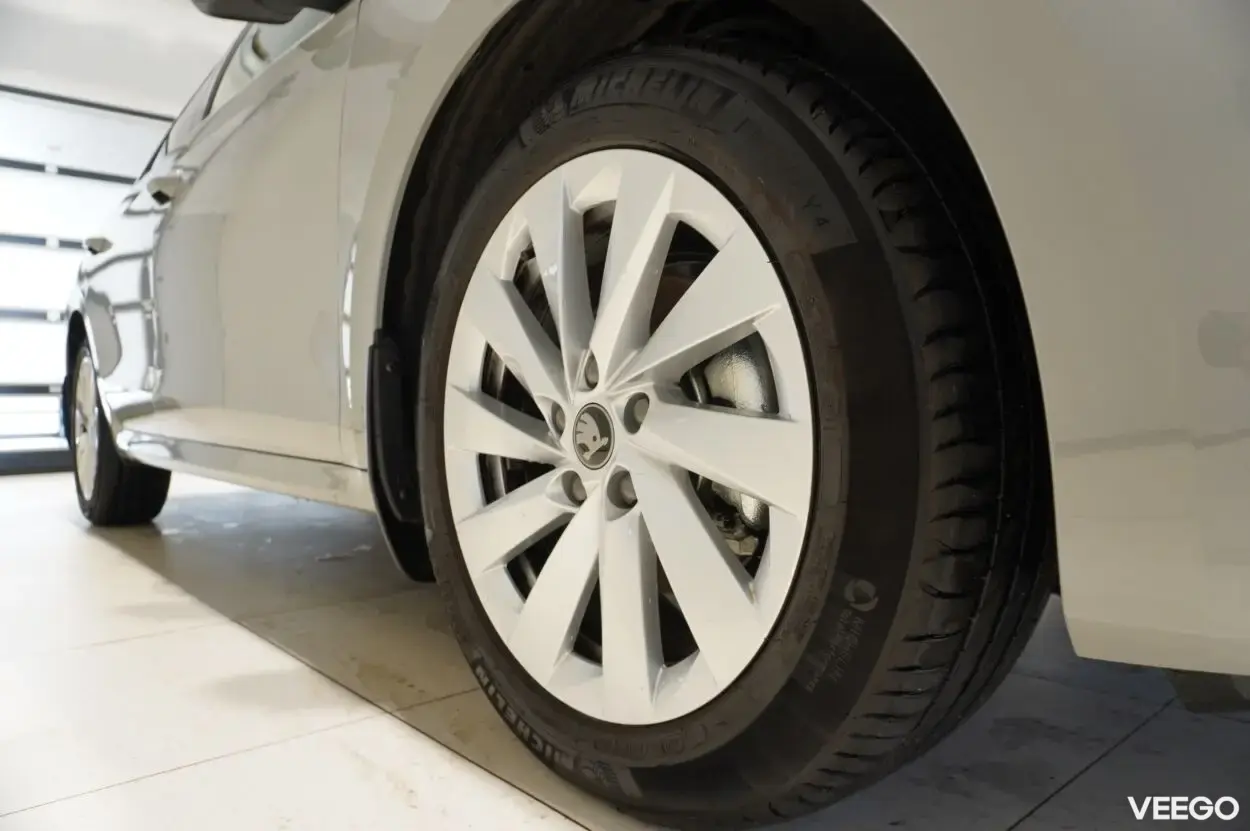 Skoda Octavia HB SELECTION 1.5 110kW