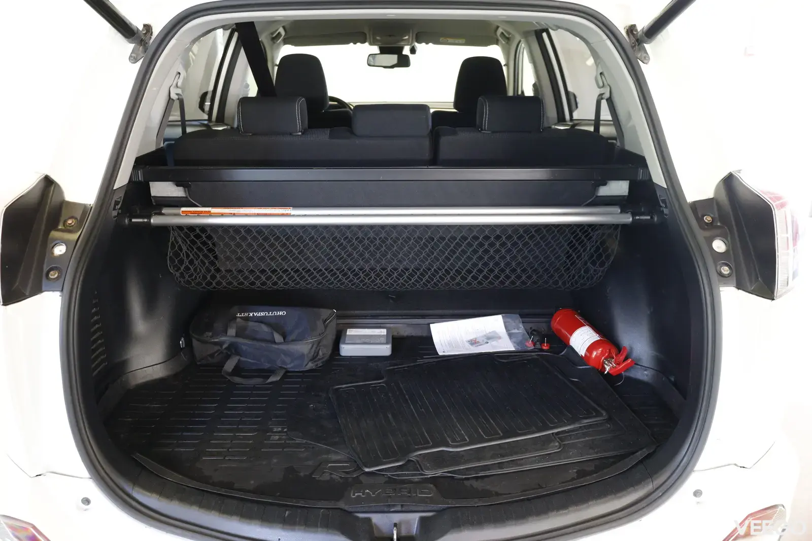 Toyota RAV4 2.5 114kW