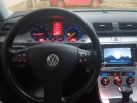 Volkswagen Passat 2.0 103kW thumbnail