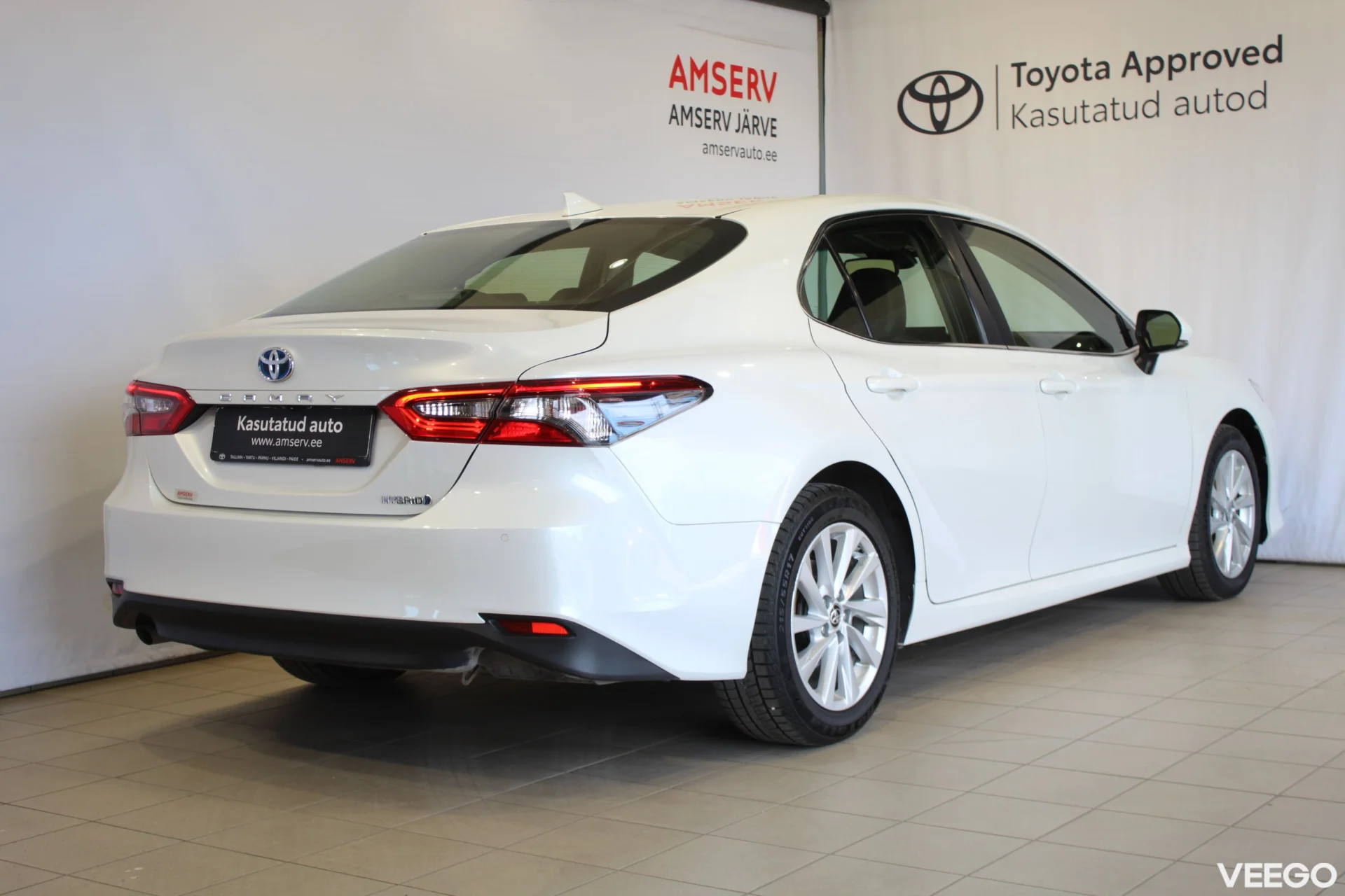 Toyota Camry Luxury Business 2.5 131kW