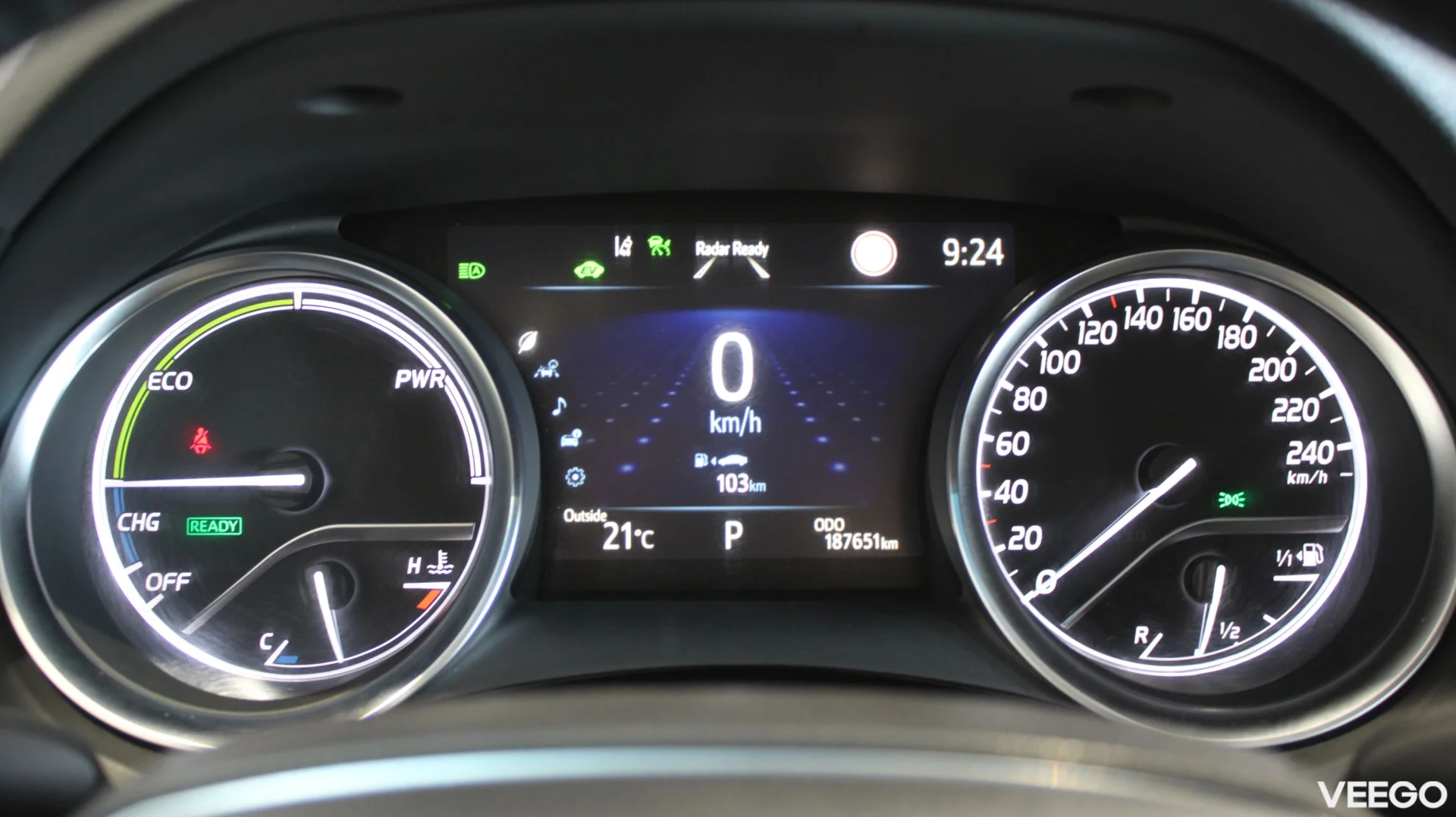 Toyota Camry Luxury Business 2.5 131kW