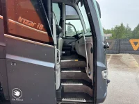 Scania K 450 51 SEATS / AC / AUXILIARY HEATING / TV / WC  450kW thumbnail