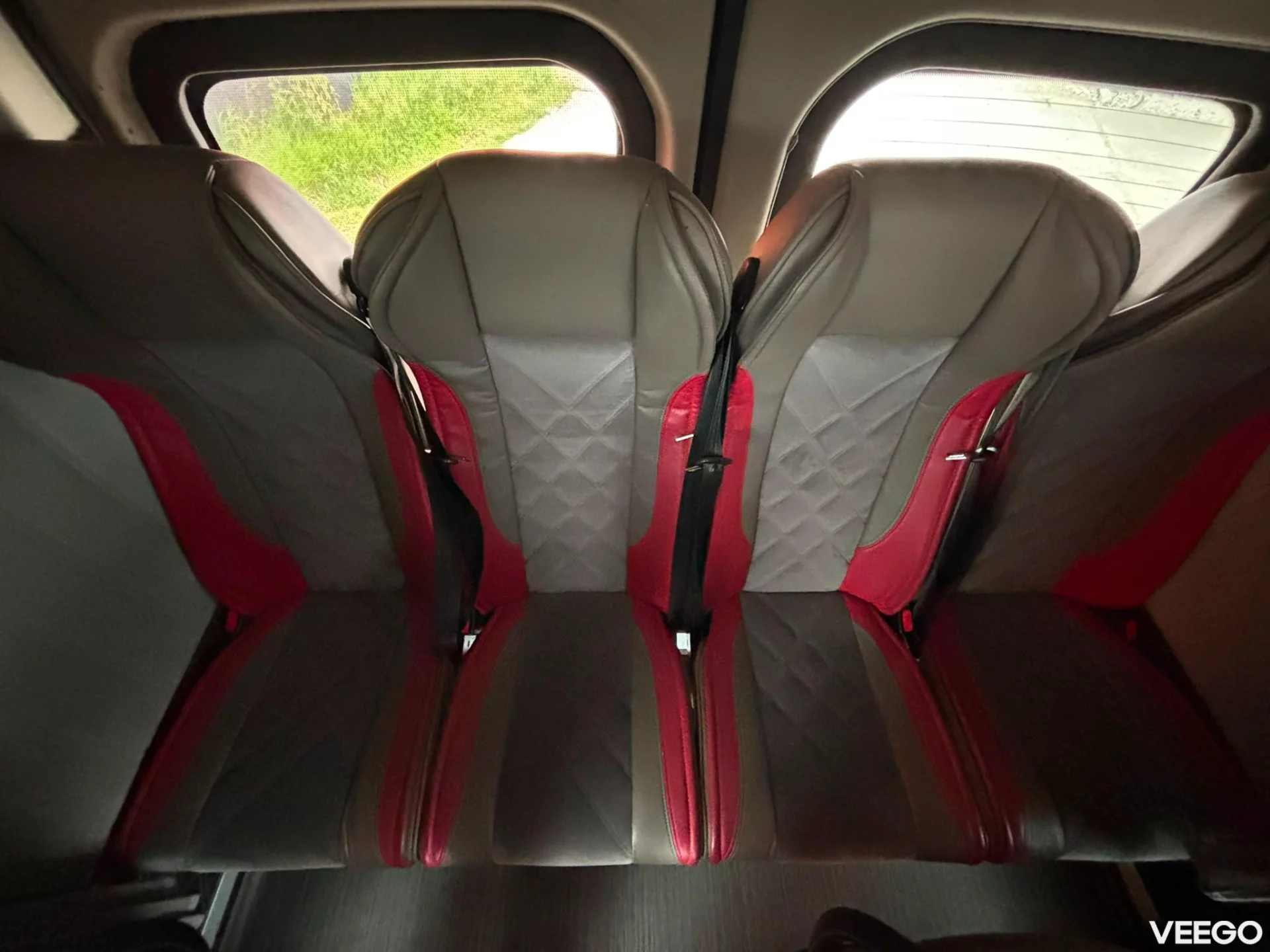Mercedes-Benz Sprinter EU SALES 800.- Euro TAX WILL BE ADDED / 23+1 SEATS / AC 190kW