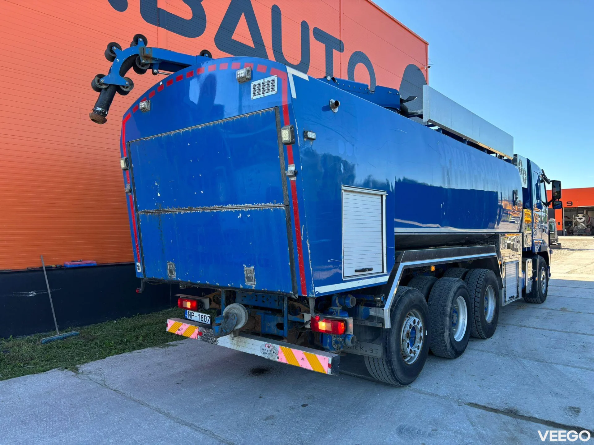 Volvo FH KORP&SON tank 9000 l + 11000 l year 2003 / vacuum Wittig RFW200 / pressure Uraca KD716 - 350 l/min - 150 BAR 540kW