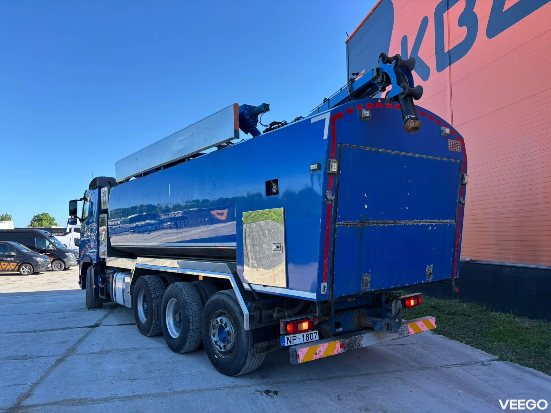 Volvo FH KORP&SON tank 9000 l + 11000 l year 2003 / vacuum Wittig RFW200 / pressure Uraca KD716 - 350 l/min - 150 BAR 540kW