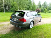 BMW 318 2.0 105kW thumbnail