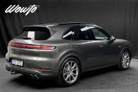 Porsche Cayenne E-Hybrid 470HK /P-Display /Pano /Matrix /18-Vägs /Spec 346kW thumbnail
