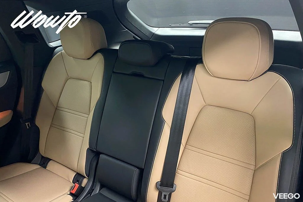 Porsche Cayenne E-Hybrid 470HK /P-Display /Pano /Matrix /18-Vägs /Spec 346kW
