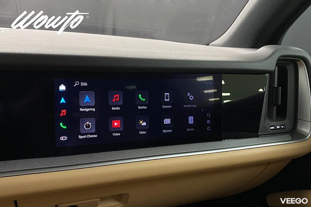 Porsche Cayenne E-Hybrid 470HK /P-Display /Pano /Matrix /18-Vägs /Spec 346kW