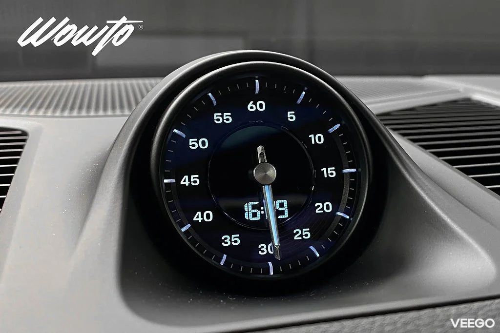 Porsche Cayenne E-Hybrid 470HK /P-Display /Pano /Matrix /18-Vägs /Spec 346kW