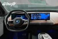 BMW iX xDrive50 524HK Sportpaket /Laser/HuD/Sky Lounge/Moms 385kW