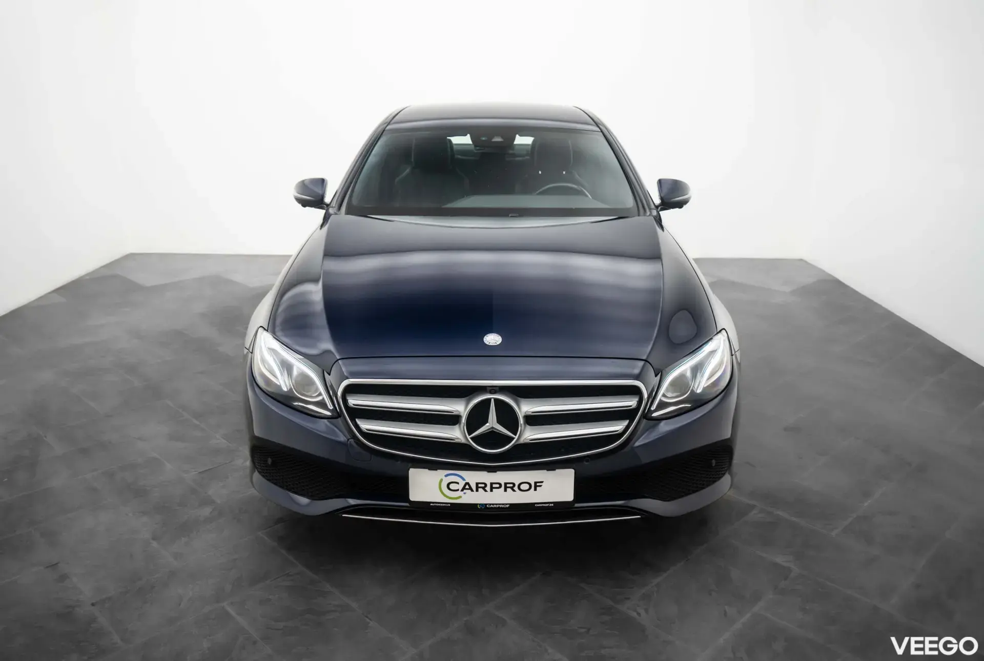 Mercedes-Benz E350 e Avantgarde PHEV 2.0 210kW