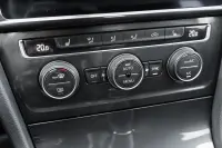 Volkswagen Golf 96kW thumbnail