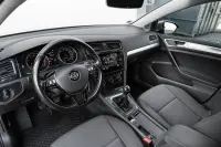Volkswagen Golf 96kW thumbnail