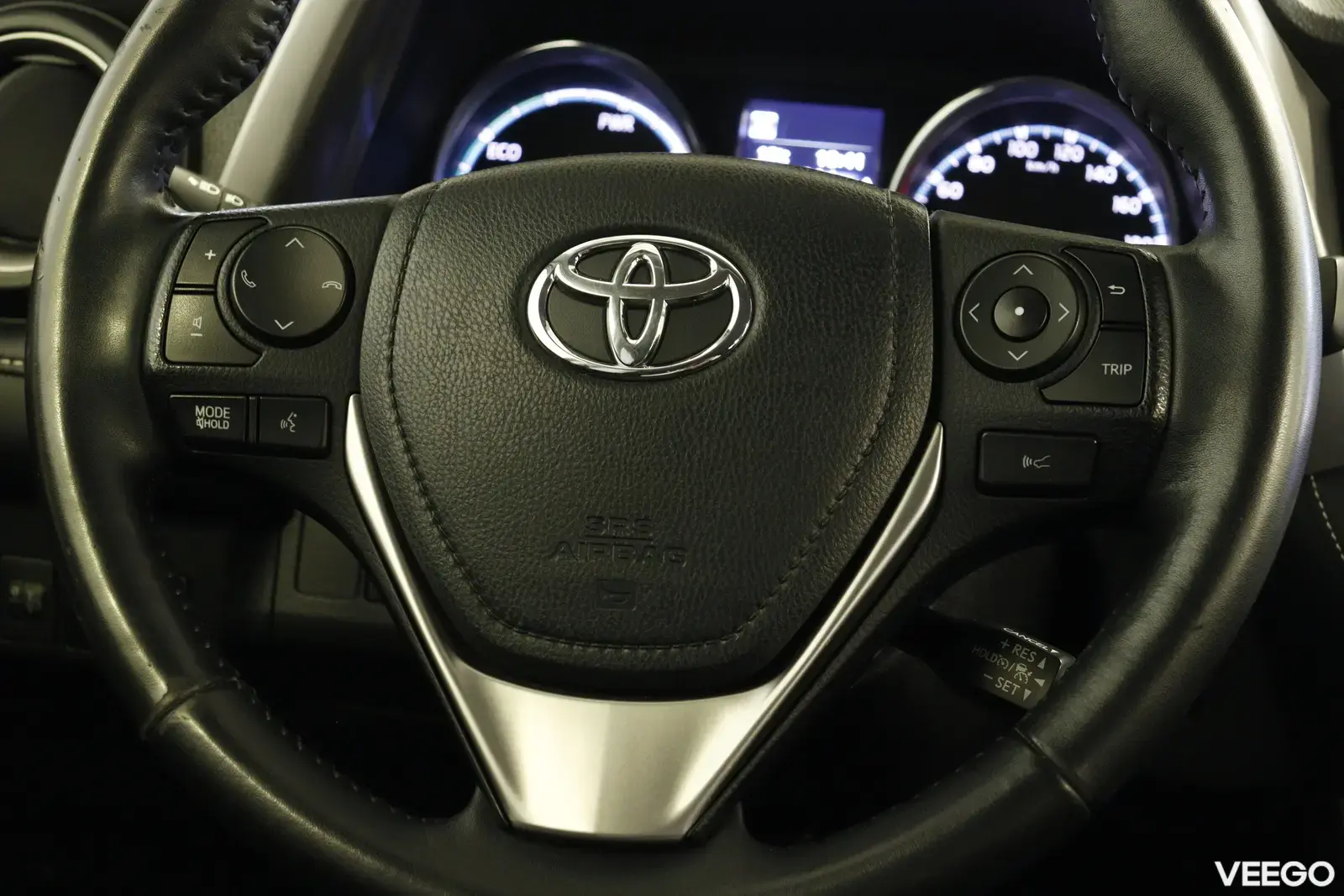 Toyota RAV4 2.5 114kW