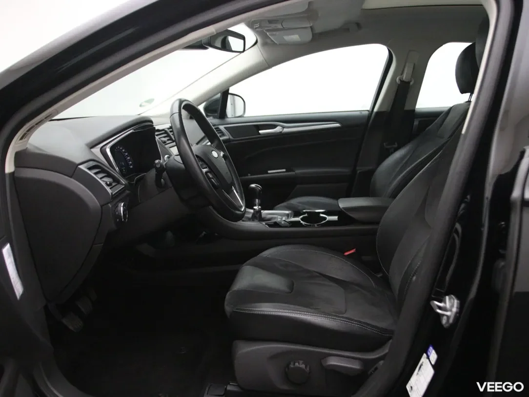 Ford Mondeo 1.5 118kW