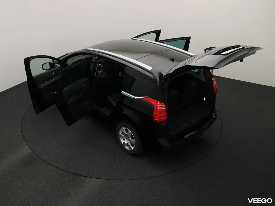 Peugeot 5008 1.6 88kW