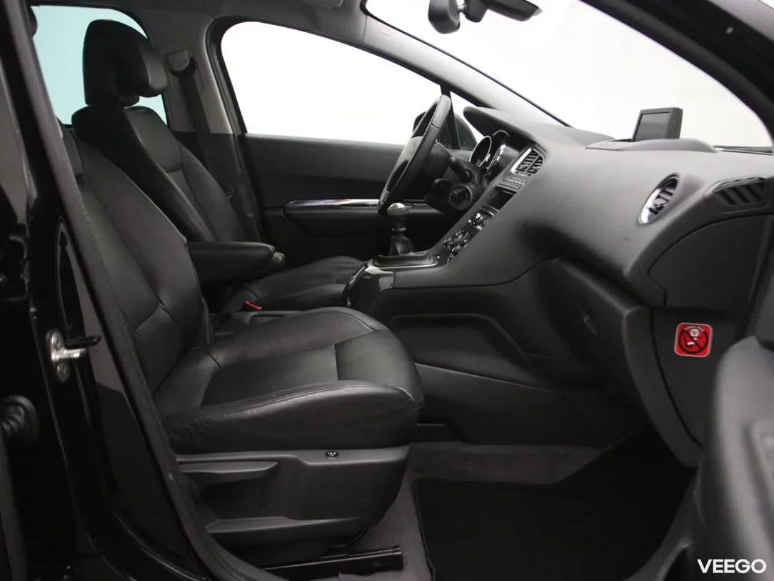 Peugeot 5008 1.6 88kW