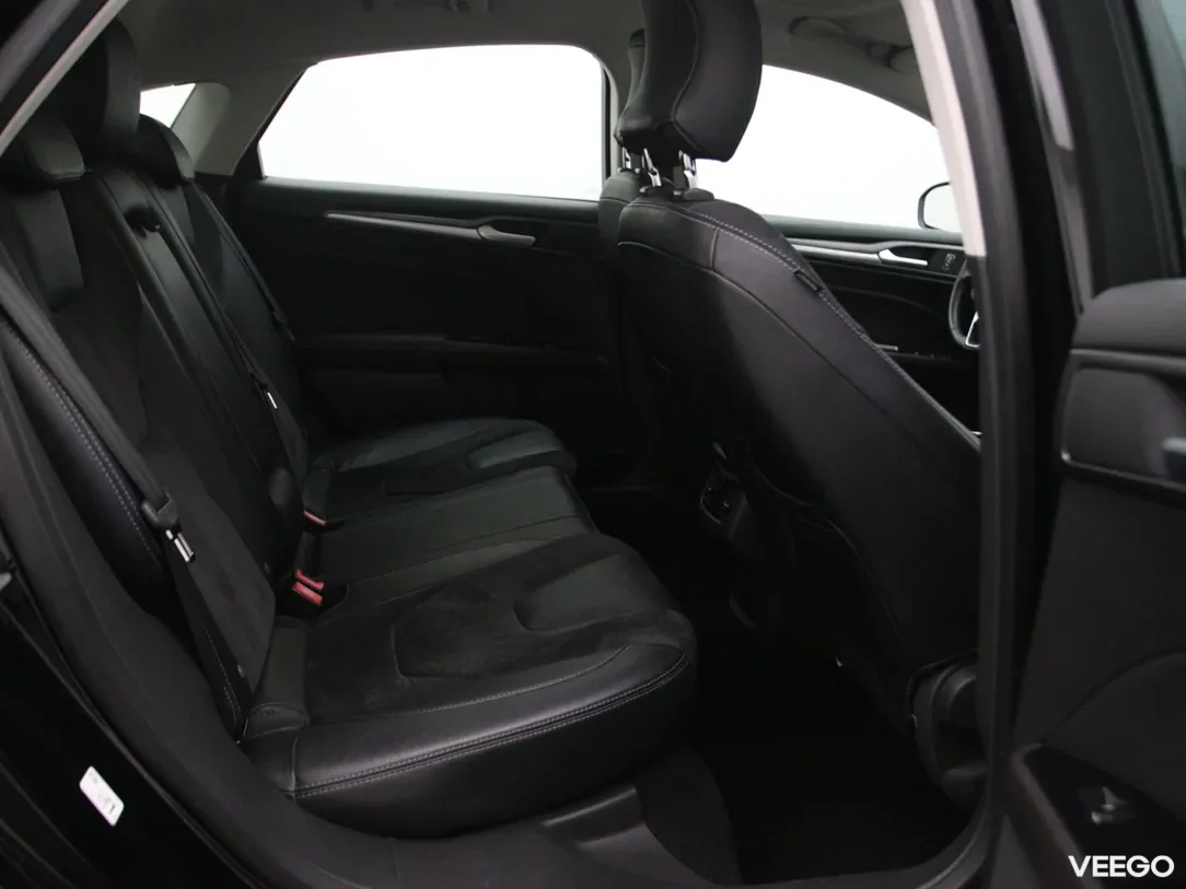Ford Mondeo 1.5 118kW