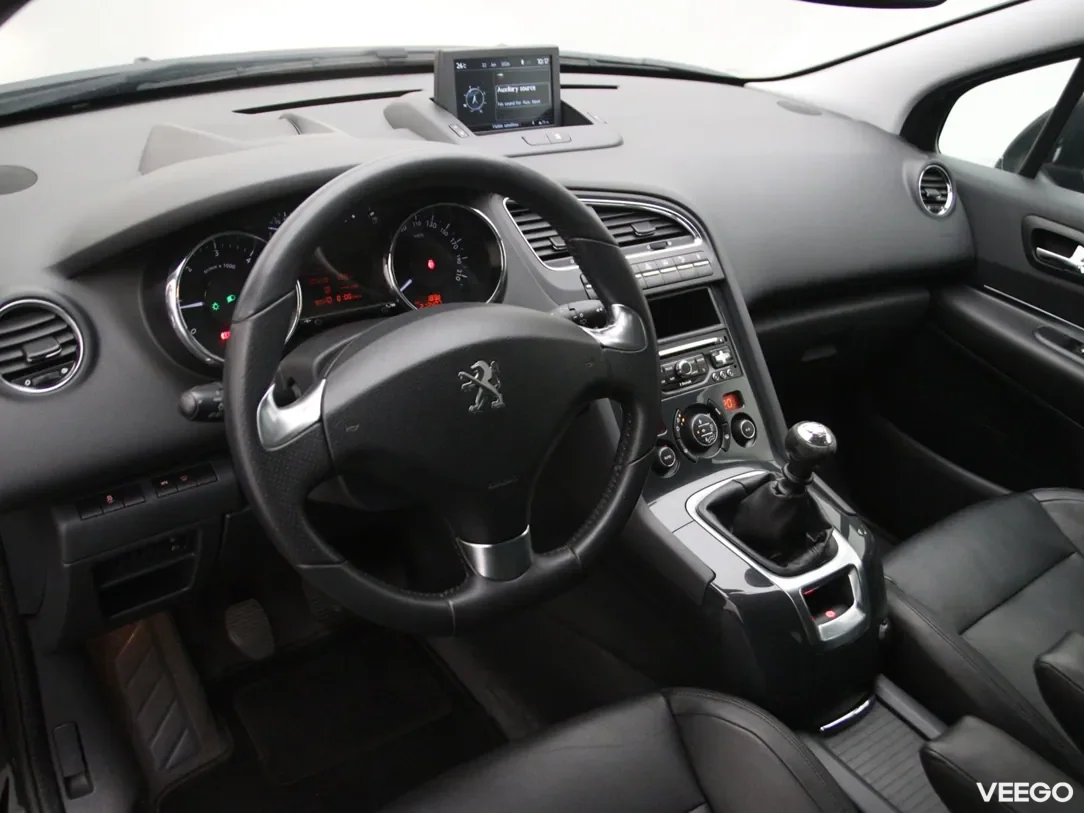 Peugeot 5008 1.6 88kW