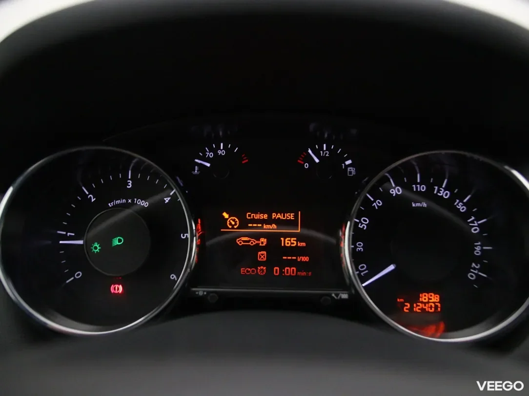 Peugeot 5008 1.6 88kW