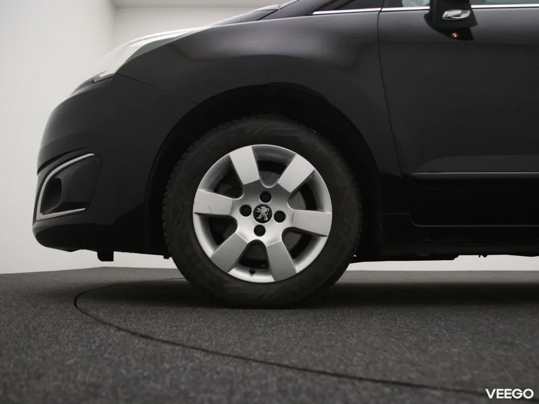 Peugeot 5008 1.6 88kW