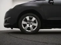 Peugeot 5008 1.6 88kW thumbnail