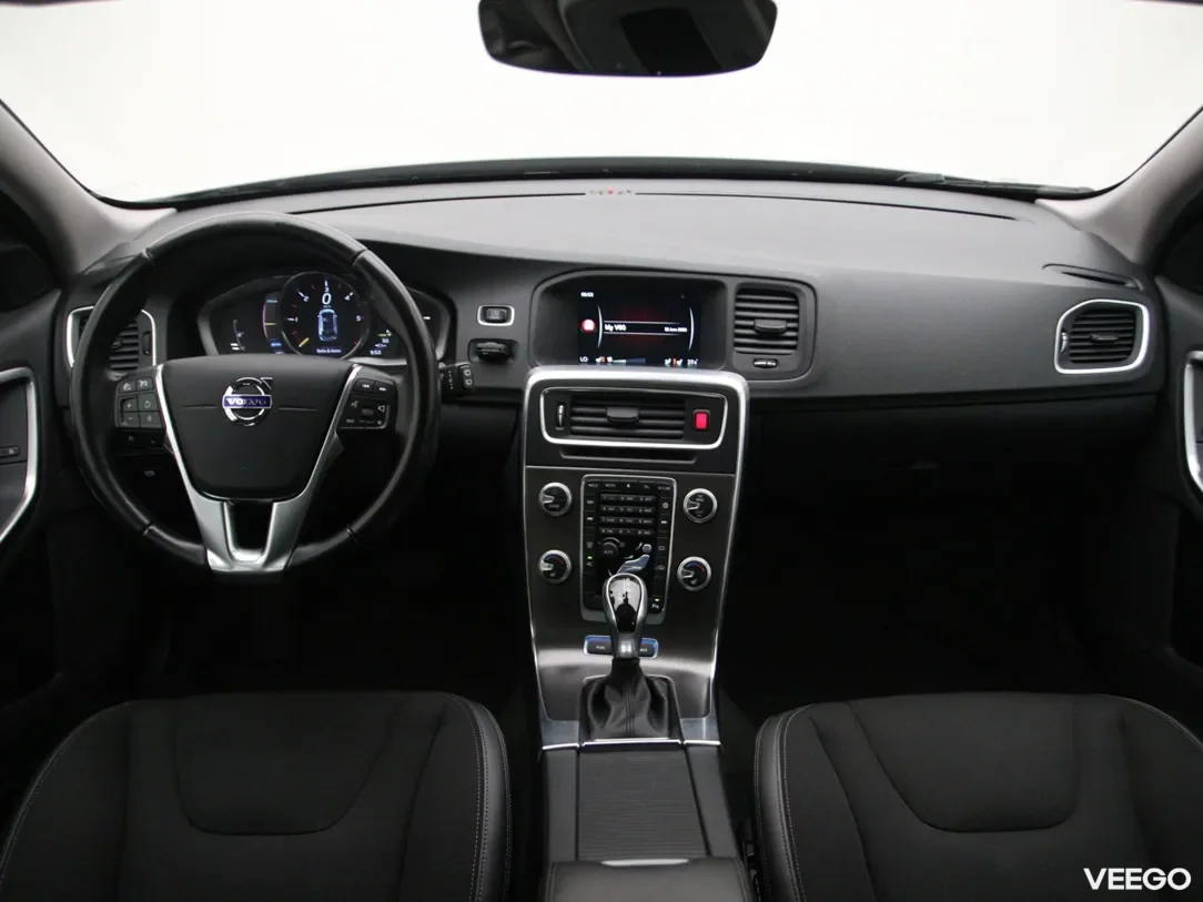 Volvo V60 2.4 208kW