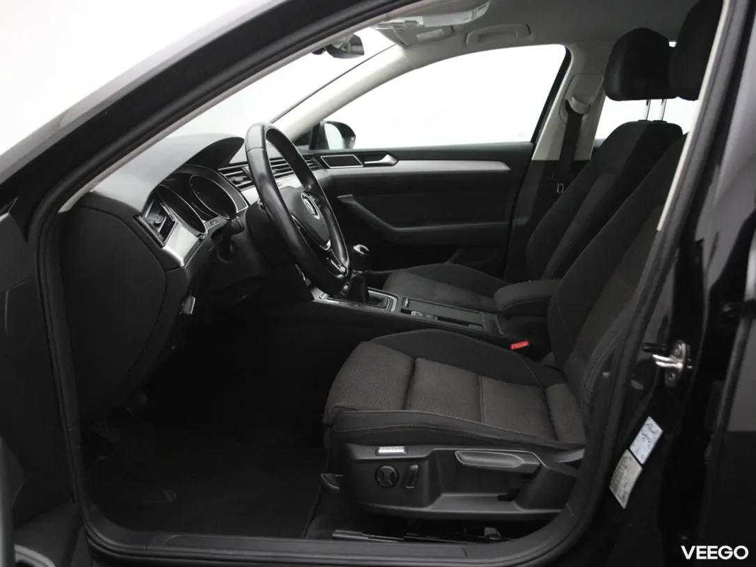 Volkswagen Passat 1.6 88kW